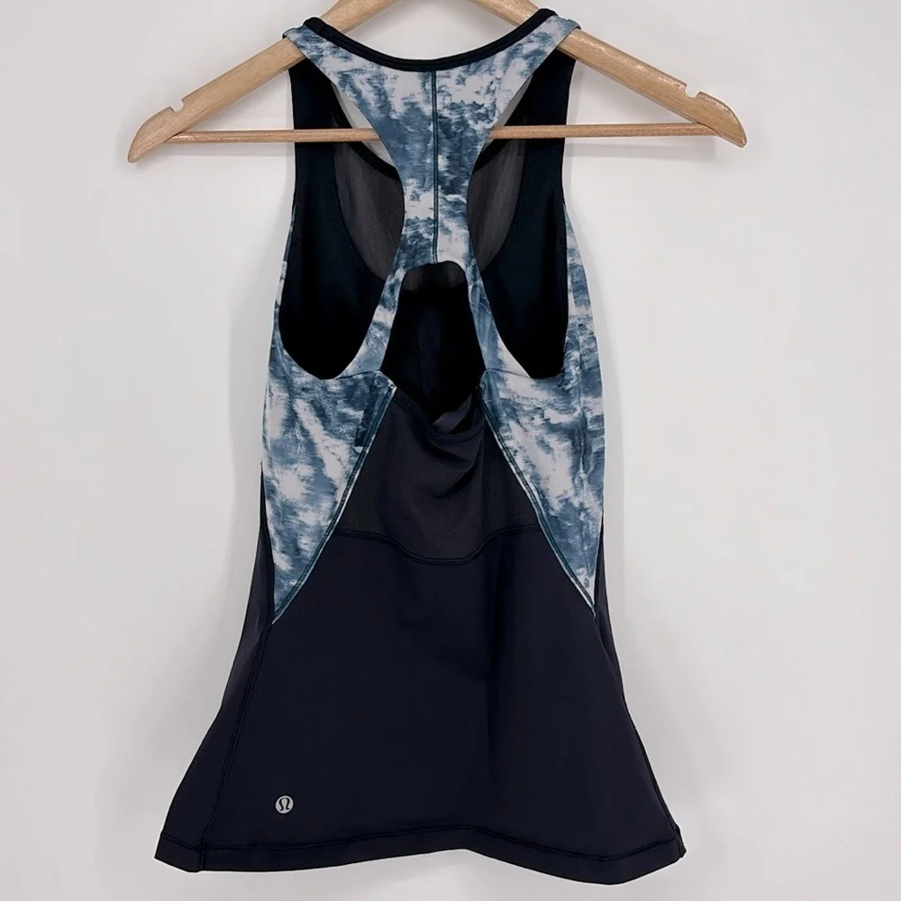 Lululemon Mesh With Me Tank Naval Blue/Sea Side Silver Fox Alberta Lake Size 4